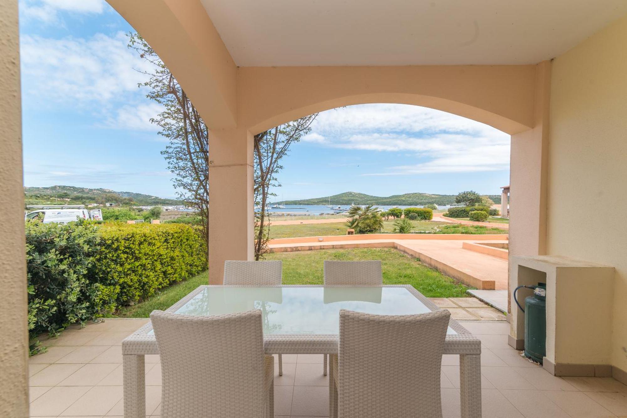Apartmán I Mirti Di Porto Pozzo Santa Teresa Gallura Exteriér fotografie