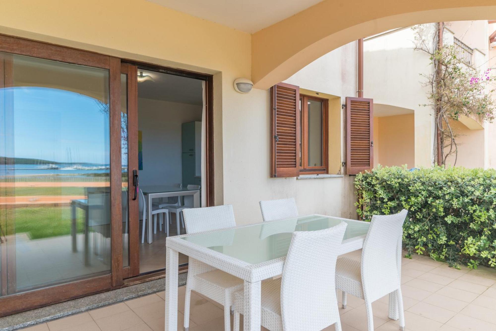 Apartmán I Mirti Di Porto Pozzo Santa Teresa Gallura Exteriér fotografie